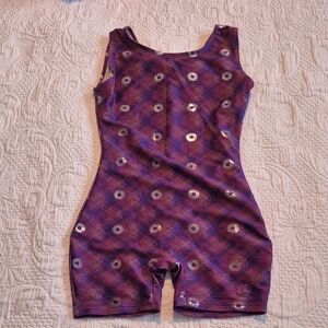 Danskin girls Large or 12/14 purple with silver circles dance gymnastics leotard